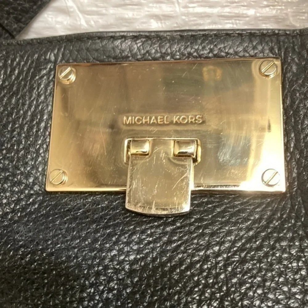 Michael kors black leather two way bag